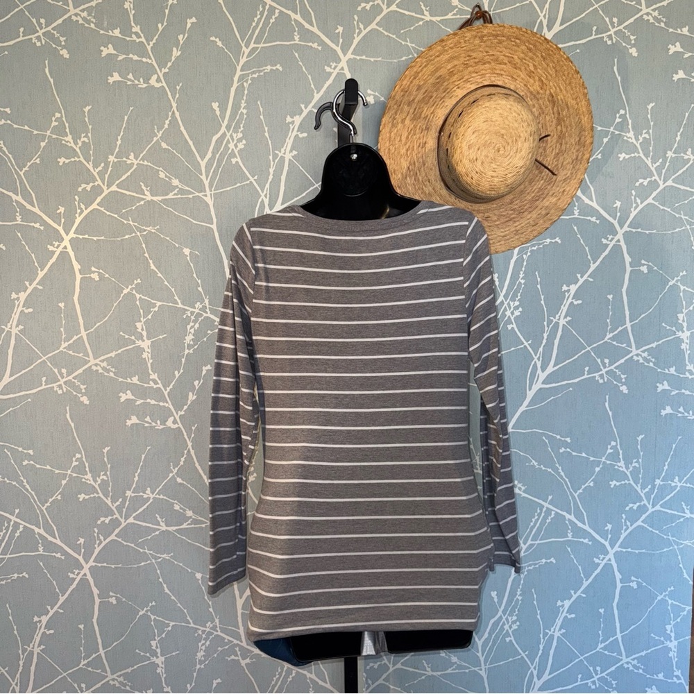 BumpStart Gray Stripe Maternity Top Medium Long Sleeve Stretch Tee Shirt - Picture 2 of 5
